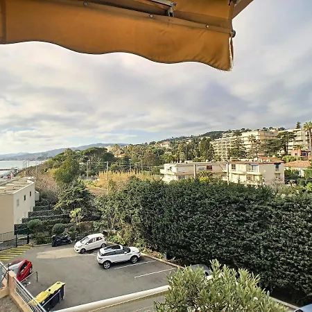 Sea View Apartment